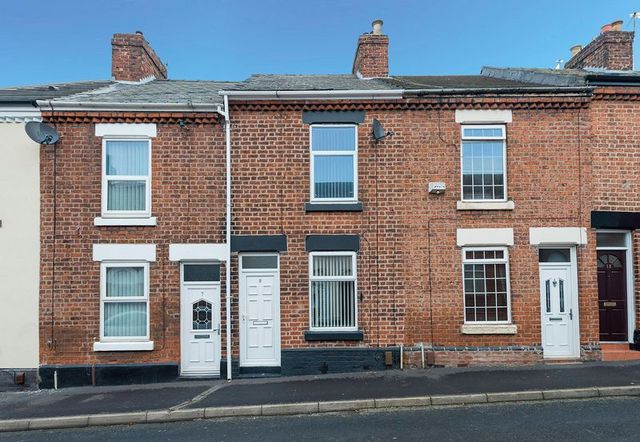  Image of 2 Bedroom Terraced  For Sale at Union Street  Runcorn, WA7 5SU