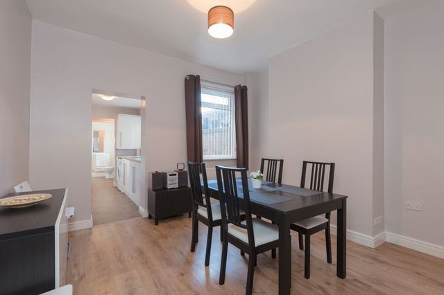  Image of 2 Bedroom Terraced  For Sale at Union Street  Runcorn, WA7 5SU