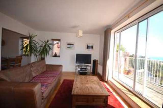  Image of 3 Bedroom Detached  For Sale at Upper Longlands  Dawlish, EX7 9DD