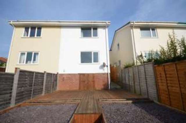  Image of 2 Bedroom Detached  For Sale at Upper Longlands  Dawlish, EX7 9DB
