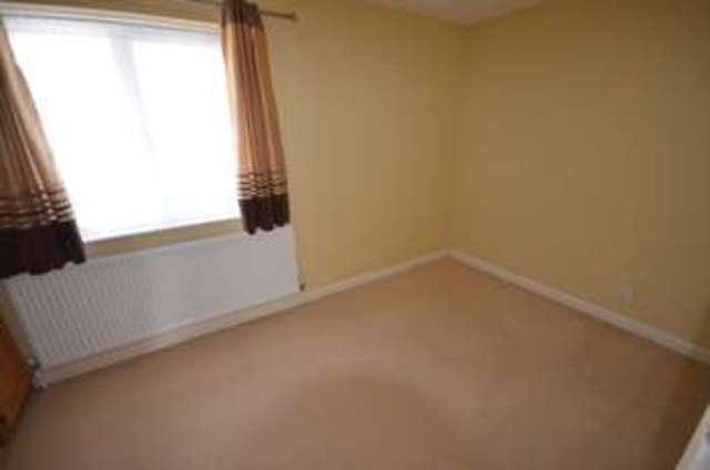  Image of 2 Bedroom Detached  For Sale at Upper Longlands  Dawlish, EX7 9DB