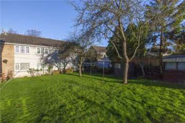  Image of 2 Bedroom Apartment  For Sale at Ben Rhydding Ilkley Denton, LS29 8PA