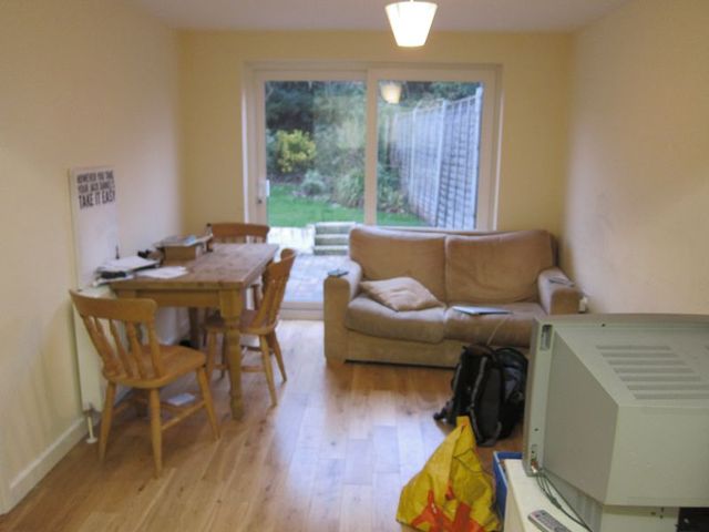  Image of 6 Bedroom Detached  To Rent at Vegal Crescent Englefield Green Egham, TW20 0PZ