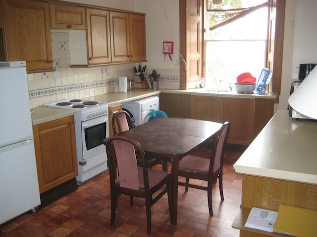  Image of 4 Bedroom Flat  To Rent at Bruntsfield Edinburgh Edinburgh, EH10 4LG