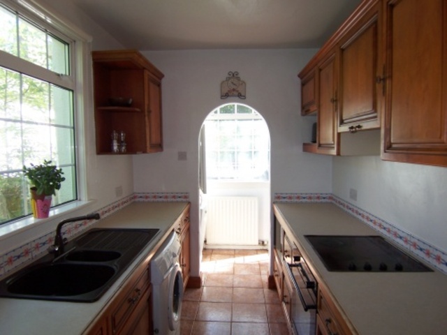  Image of 4 Bedroom Cottage  To Rent at Viewforth Edinburgh Edinburgh, EH10 4LG