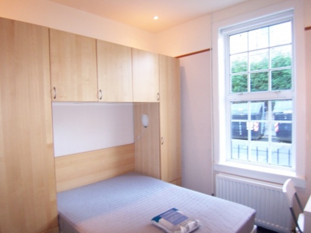  Image of 4 Bedroom Cottage  To Rent at Viewforth Edinburgh Edinburgh, EH10 4LG