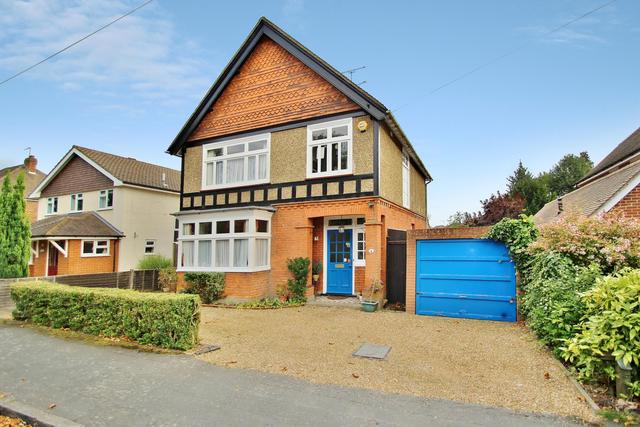  Image of 4 Bedroom Detached  For Sale at Woking Surrey Horsell, GU21 4RN