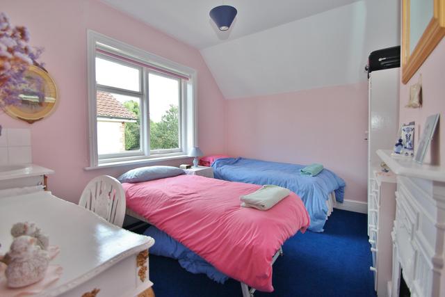  Image of 4 Bedroom Detached  For Sale at Woking Surrey Horsell, GU21 4RN