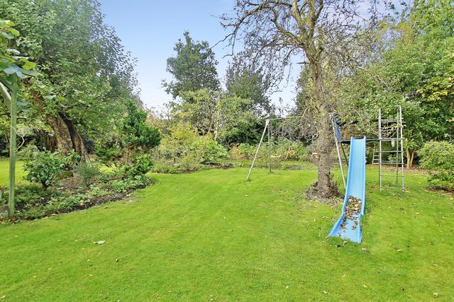  Image of 5 Bedroom Detached  For Sale at Horsell Surrey Horsell, GU21 4RH