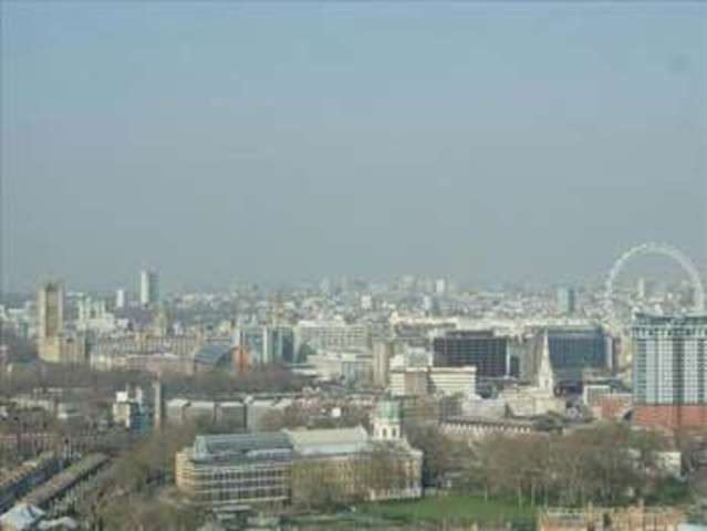  Image of 1 Bedroom Flat  To Rent at Walworth Road  London, SE1 6EH