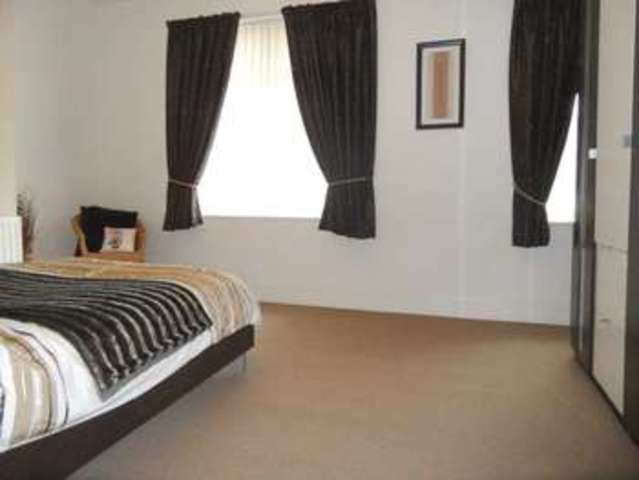  Image of 3 Bedroom Semi-Detached  For Sale at Wargrave Road  Newton Le Willows, WA12 8JR