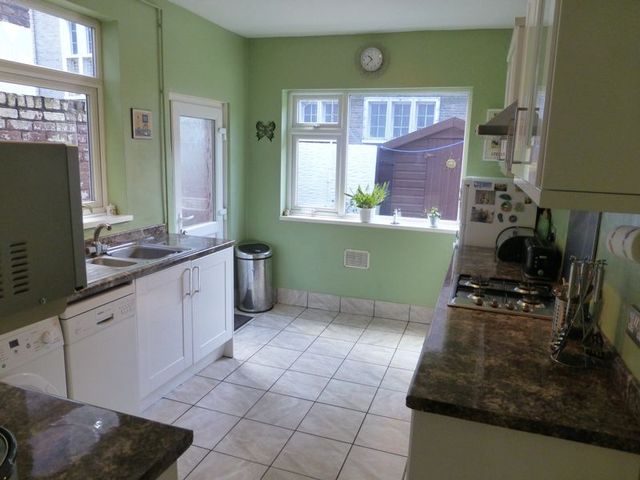  Image of 3 Bedroom Terraced  For Sale at Warwick Road  Bootle, L20 9BZ