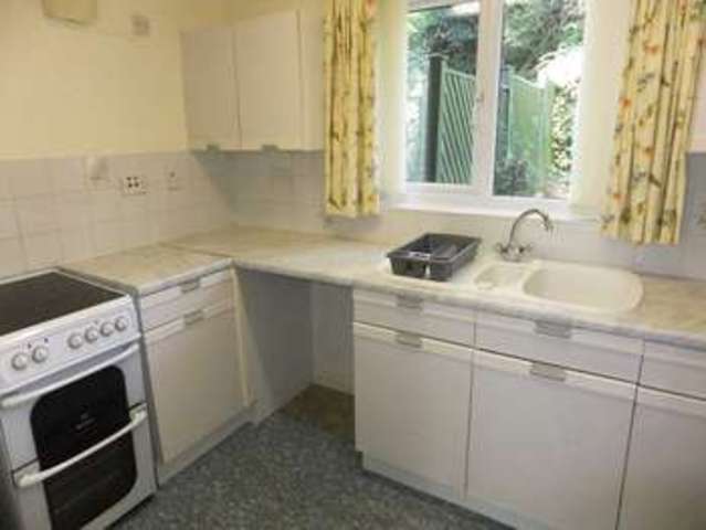  Image of 2 Bedroom Retirement Property  For Sale at Warwick Road  Solihull, B92 7TT