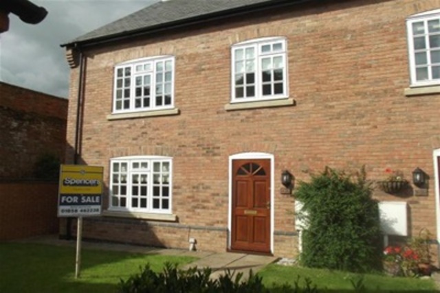  Image of 3 Bedroom Detached  To Rent at Northampton, NN6 6JY