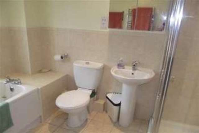  Image of 3 Bedroom Detached  To Rent at Northampton, NN6 6JY