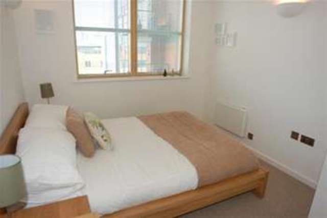  Image of 2 Bedroom Property  To Rent at Leeds, LS1 4JN