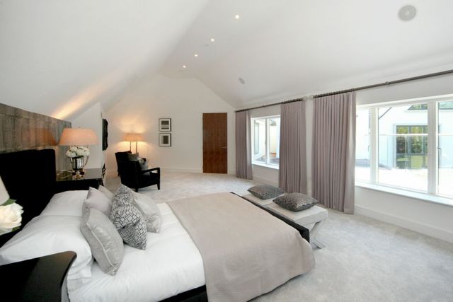  Image of 6 Bedroom Detached  For Sale at Virginia Water, GU25 4PW