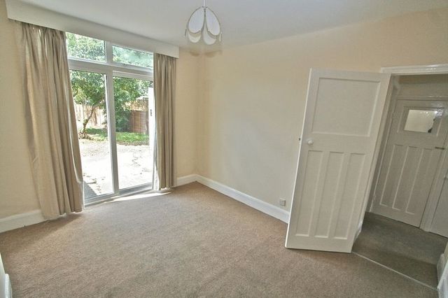  Image of 3 Bedroom Terraced  To Rent at West End  Ely, CB6 3AY