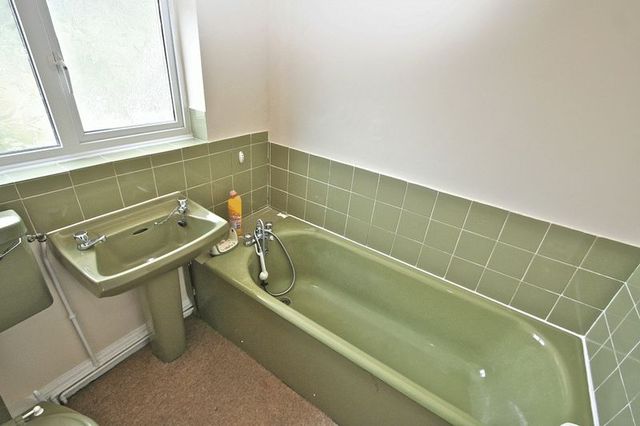  Image of 3 Bedroom Terraced  To Rent at West End  Ely, CB6 3AY