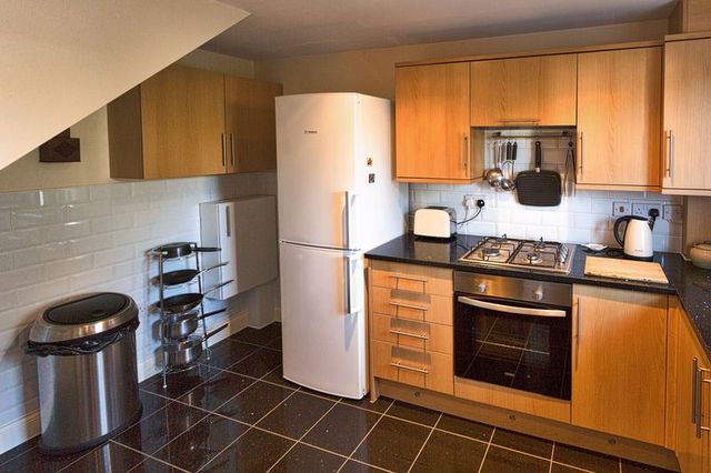  Image of 3 Bedroom Semi-Detached  For Sale at West Fen Road  Ely, CB6 1AN