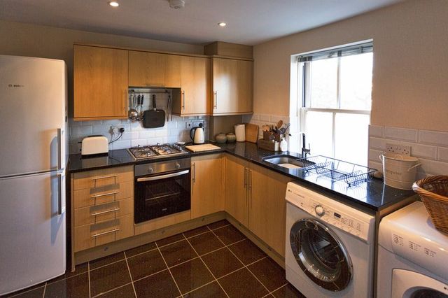  Image of 3 Bedroom Semi-Detached  For Sale at West Fen Road  Ely, CB6 1AN