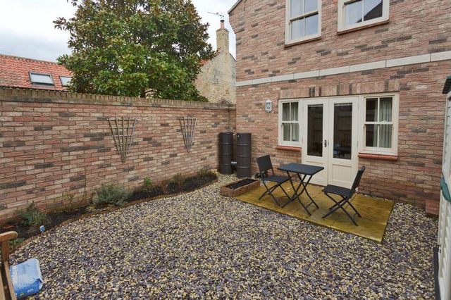  Image of 3 Bedroom Semi-Detached  For Sale at West Fen Road  Ely, CB6 1AN