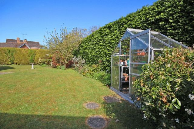  Image of 3 Bedroom Detached  For Sale at Buttons Lane West Wellow Romsey, SO51 6BR