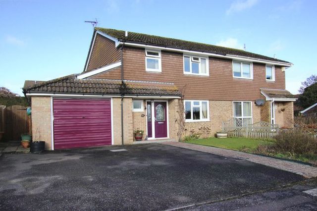  Image of 3 Bedroom Semi-Detached  For Sale at Barnes Close West Wellow Romsey, SO51 6ET