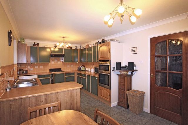  Image of 3 Bedroom Semi-Detached  For Sale at Barnes Close West Wellow Romsey, SO51 6ET