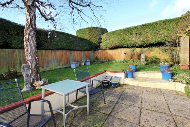  Image of 3 Bedroom Semi-Detached  For Sale at Barnes Close West Wellow Romsey, SO51 6ET