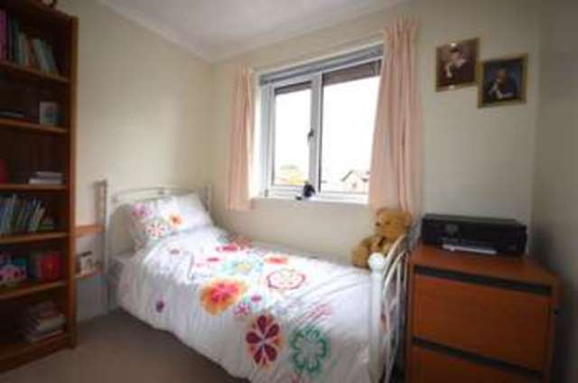  Image of 4 Bedroom Detached  For Sale at Western Drive  Starcross, EX6 8EH