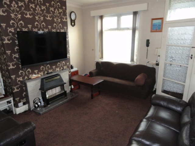  Image of 2 Bedroom Terraced  For Sale at Bradford, BD9 5EF