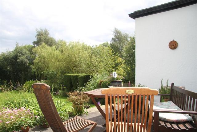  Image of 6 Bedroom Detached  For Sale at Guiseley Leeds Hawksworth, LS20 8HJ