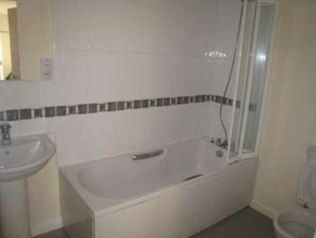  Image of 1 Bedroom Flat  To Rent at Wetherby LS22 Wetherby, LS22 6AF