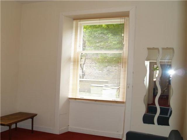  Image of 1 Bedroom Flat  To Rent at Govanhill Glasgow Glasgow, G42 8LJ
