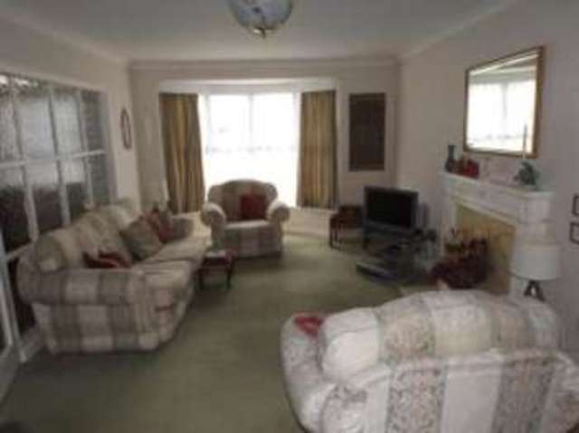  Image of 3 Bedroom Semi-Detached  For Sale at Whitecliff Lower Parkstone Lilliput, BH14 8EX