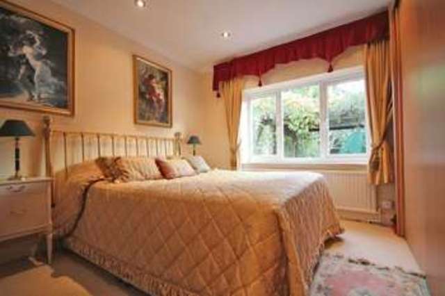  Image of 3 Bedroom Detached  For Sale at Brickworth Road Whiteparish Salisbury, SP5 2QG