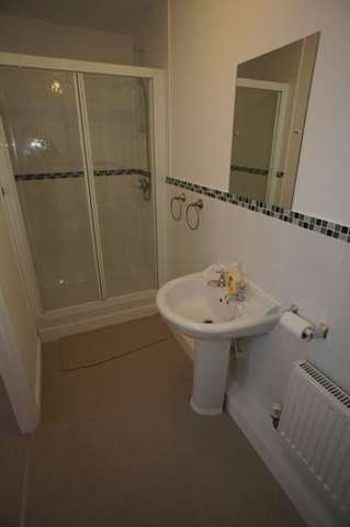  Image of 2 Bedroom Flat  To Rent at Whitmore Way  Basildon, SS14 2GE