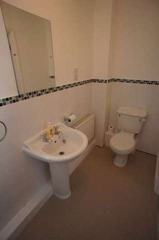  Image of 2 Bedroom Flat  To Rent at Whitmore Way  Basildon, SS14 2GE
