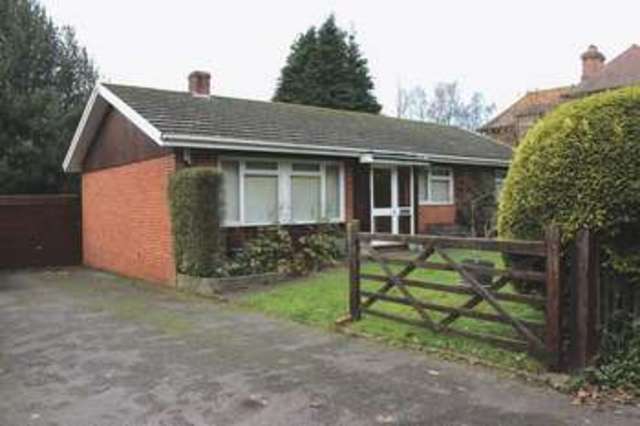 Image of 3 Bedroom Detached  To Rent at Wick Lane  Englefield Green, TW20 0HT