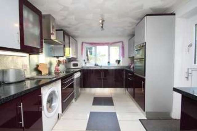  Image of 4 Bedroom Detached  For Sale at Widewell Plymouth Devon, PL6 7EW