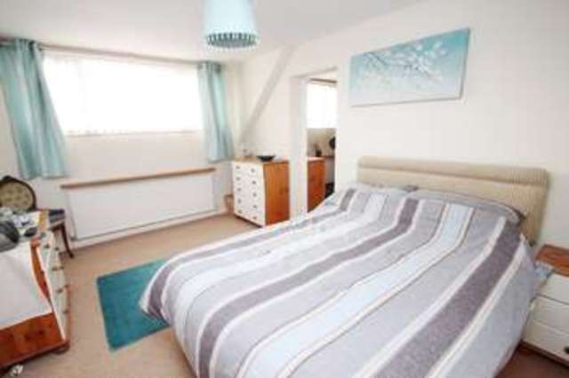  Image of 3 Bedroom Detached  For Sale at Widewell Plymouth Devon, PL6 7DW
