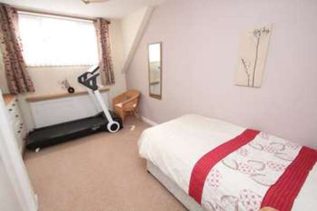  Image of 3 Bedroom Detached  For Sale at Widewell Plymouth Devon, PL6 7DW