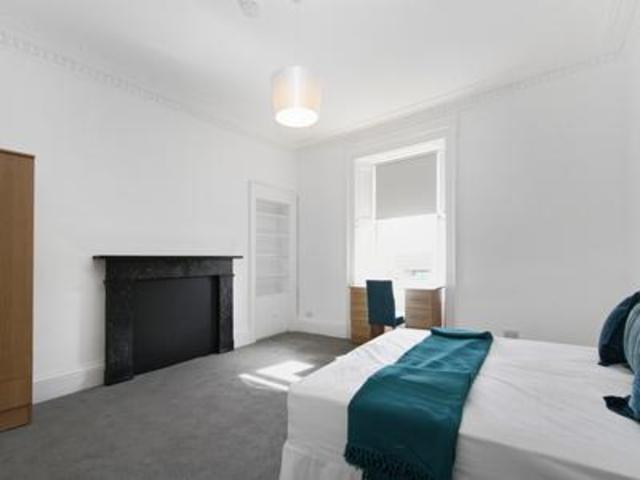  Image of 3 Bedroom Flat  To Rent at Dundee  Dundee, DD1 2ND