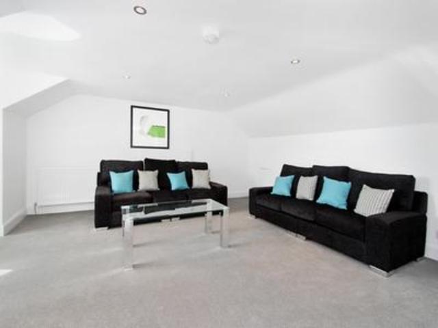  Image of 3 Bedroom Flat  To Rent at Dundee  Dundee, DD1 2ND