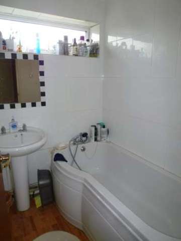  Image of 2 Bedroom Semi-Detached  To Rent at Milton Keynes, MK19 7BP