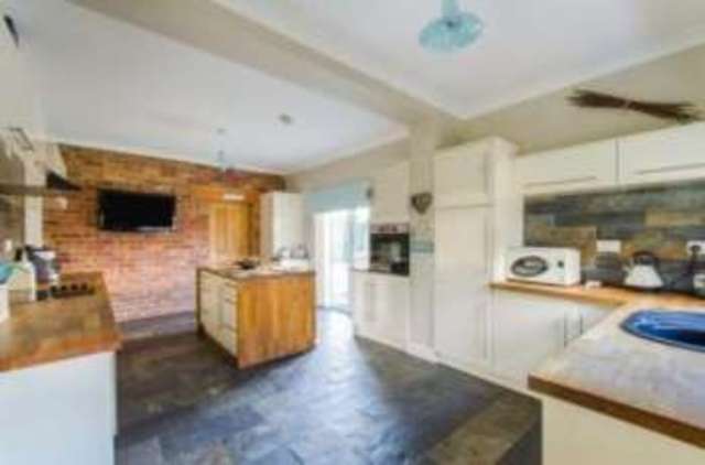  Image of 4 Bedroom Detached  For Sale at Wilsic Wadworth Wadworth, DN11 9AD
