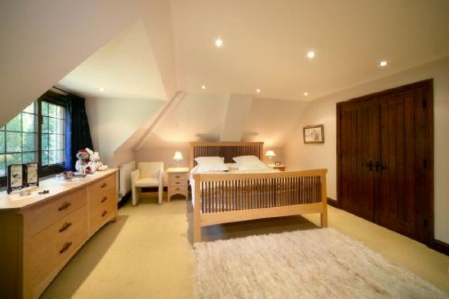  Image of 4 Bedroom Detached  For Sale at Windlesham, GU20 6LT