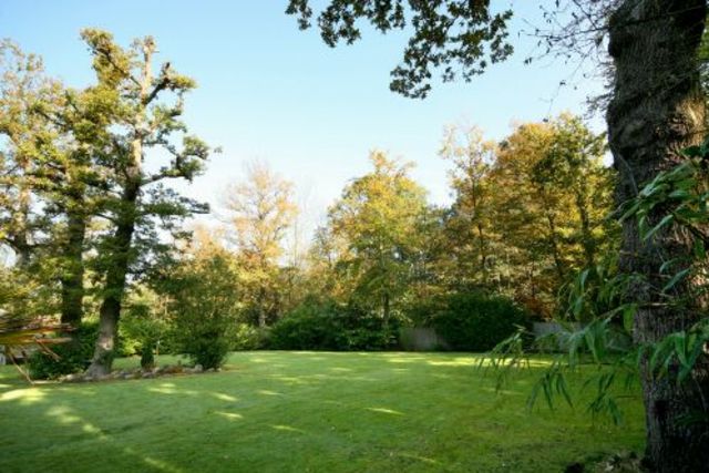  Image of 4 Bedroom Detached  For Sale at Windlesham, GU20 6LT