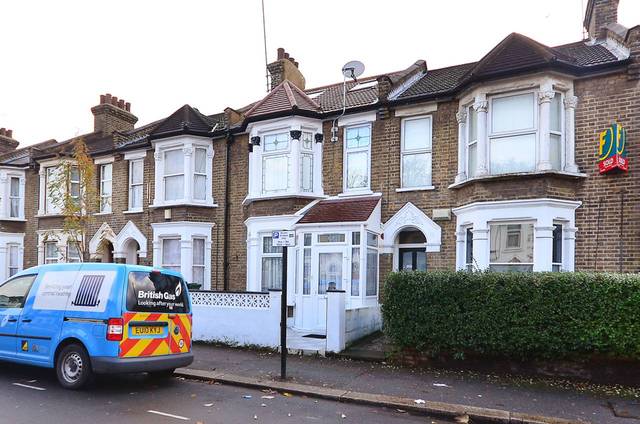  Image of 5 Bedroom Detached  For Sale at Windsor Road  Leyton, E10 5LP